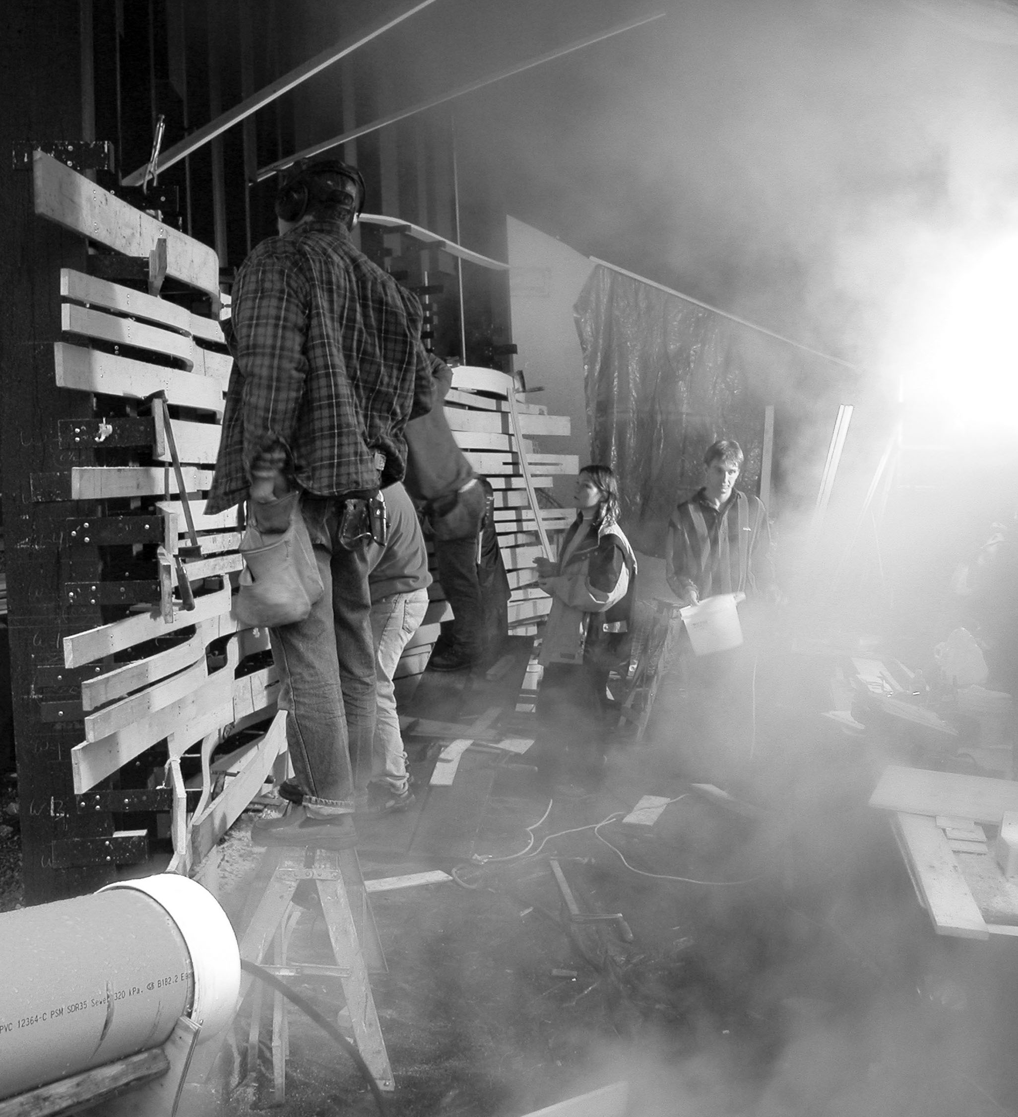 Construction of weaved wood walls in Kogod Cradle theatre