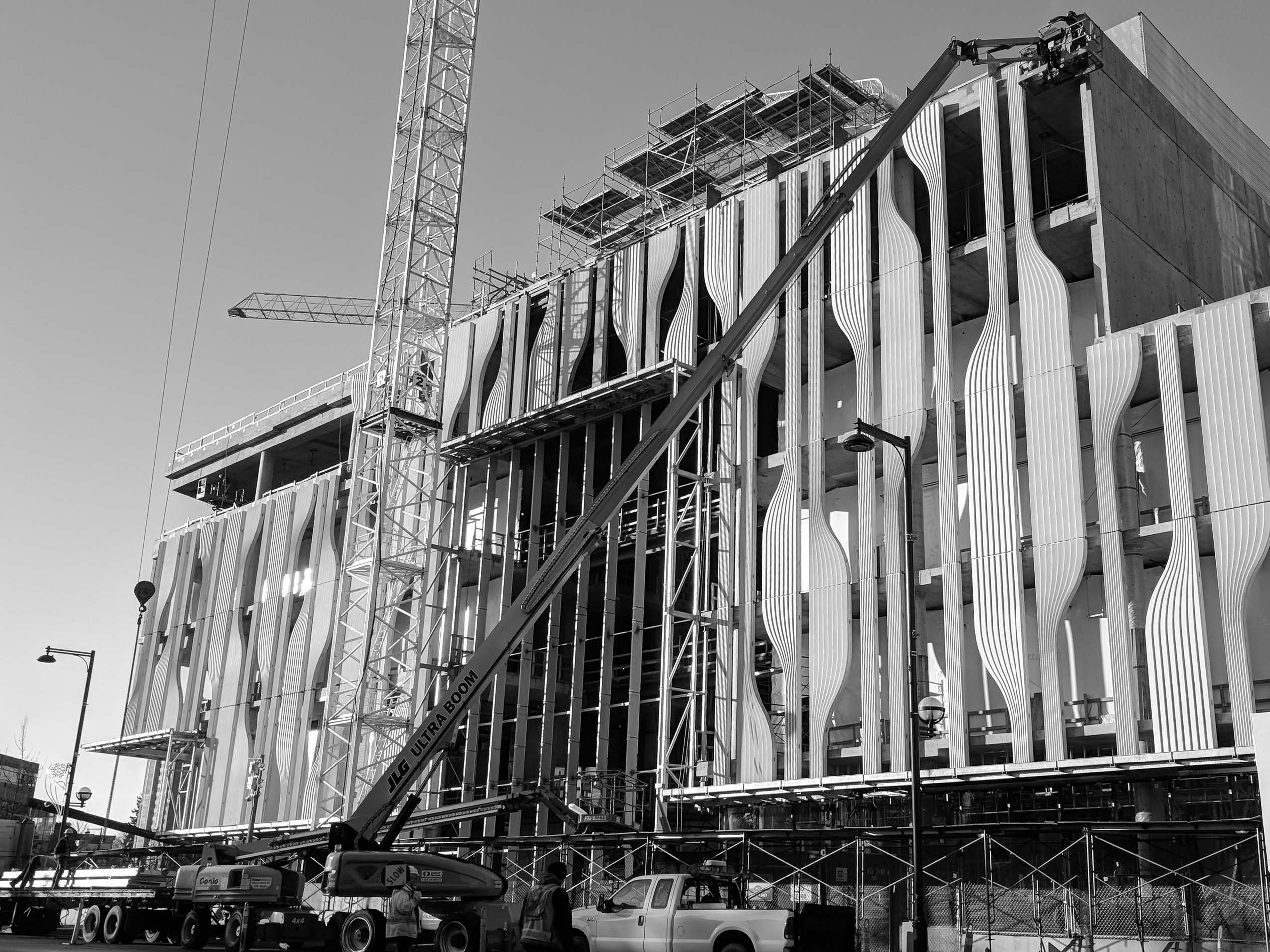 Construction of prefabricated facade
