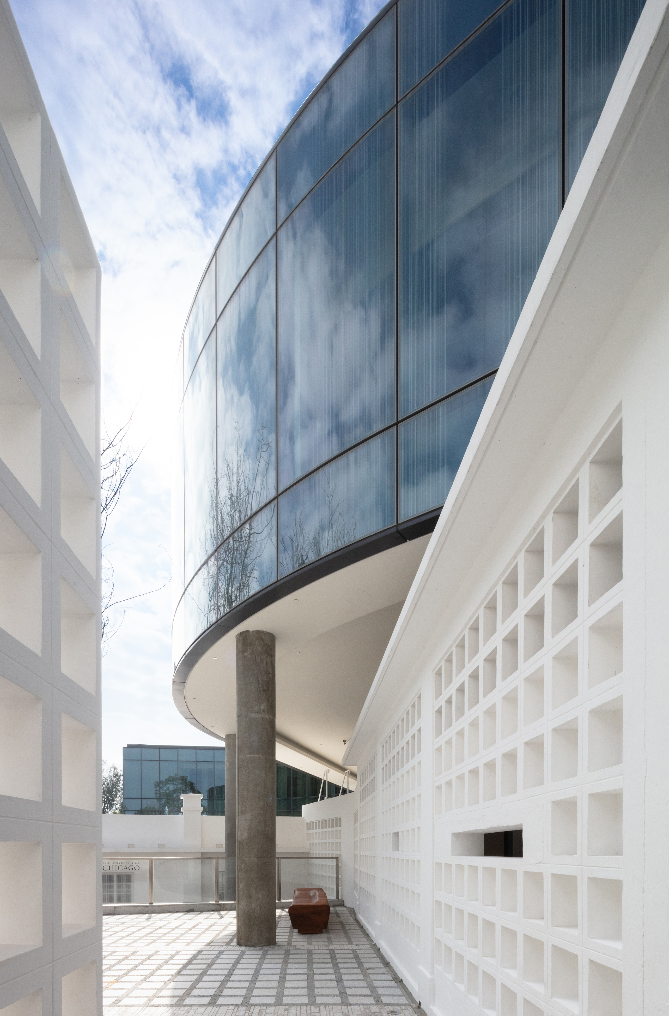 Exterior corridor at University of Chicago, Hong Kong