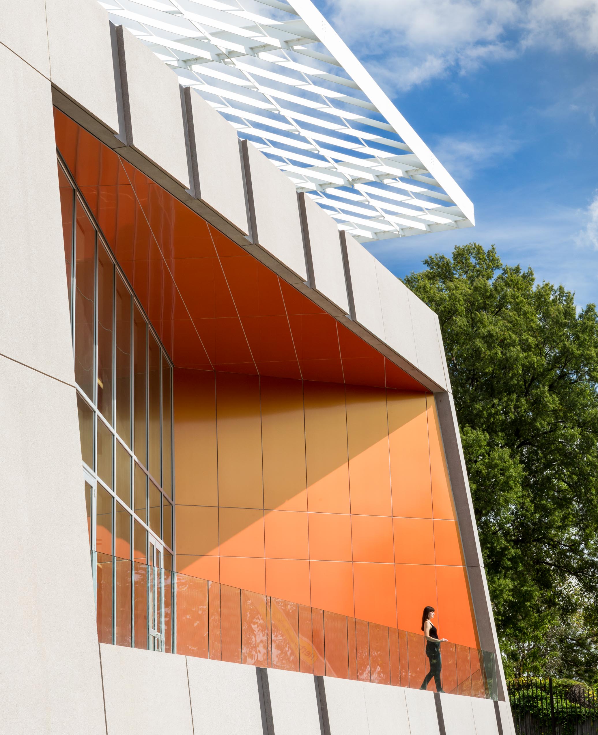 Exterior of Woodridge Library by Revery Architecture